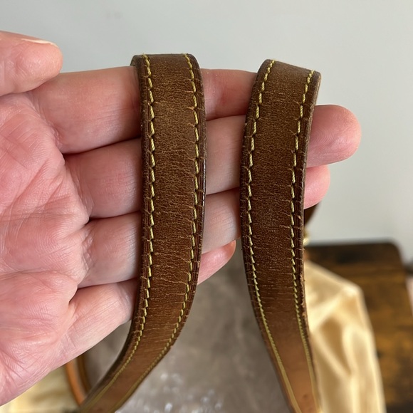 EUC Louis Vuitton Vintage Bucket Bag withh Dustbag! - Picture 13 of 14